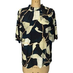 Karen by Simonsen Georgia Tee Size US 10